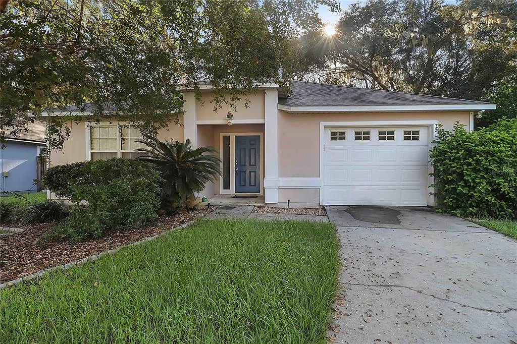 2 bed, 2.0 bath, 1154 sqft, $2,200 — Photo 1