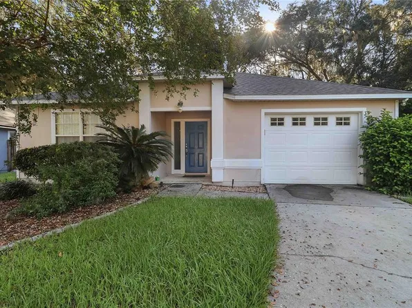 3211 NW 25th Ter, Gainesville, FL 32605