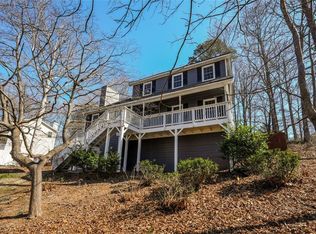 452 Springfield Dr, Woodstock, GA 30188