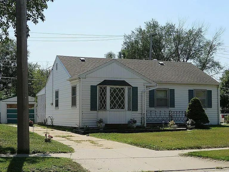 3549 9th Ave