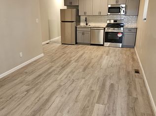 1318 W Rockland St #1, Philadelphia, PA 19141