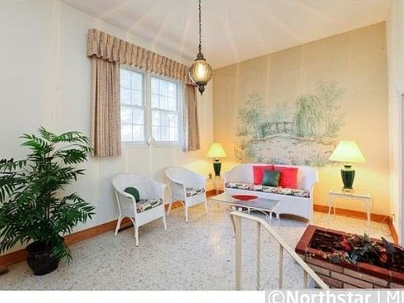 3rd image of 3029 Carey Heights Drive