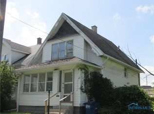 2229 Academy Ave, Toledo, OH 43606