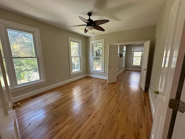 2820 Middle St — Photo 9