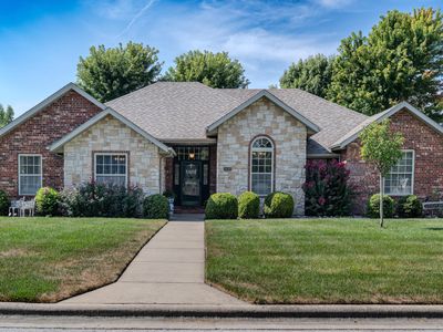 5621 N 10th Avenue, Ozark, MO, 65721