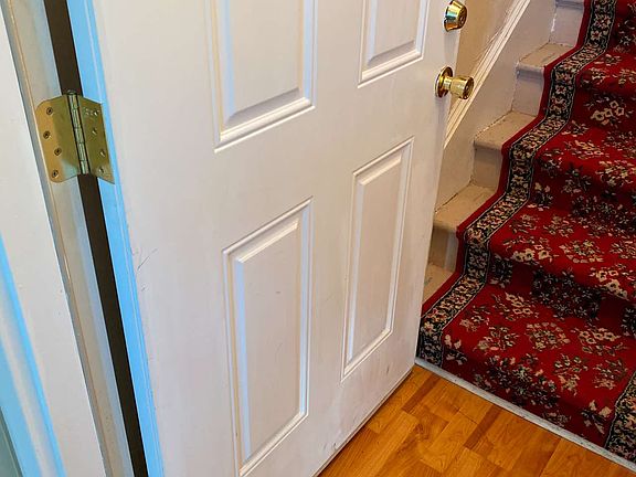 3rd image of 1701 Grove Ave #2