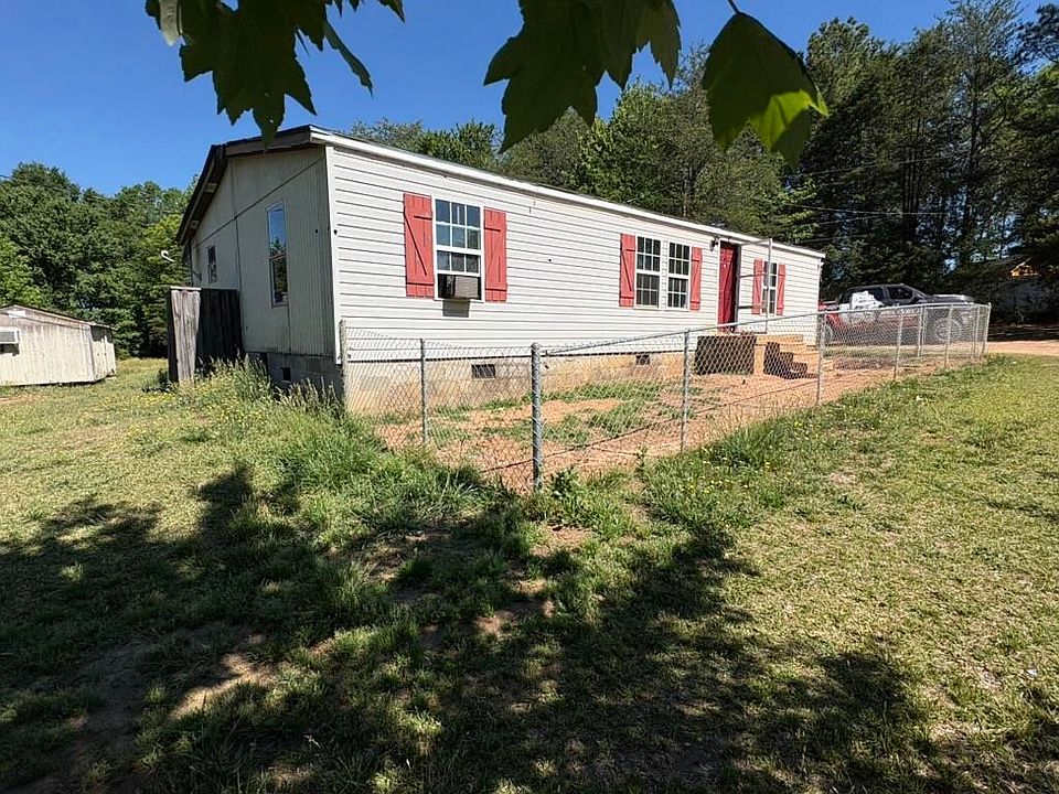 1st image of 704 Spencer Creek Rd