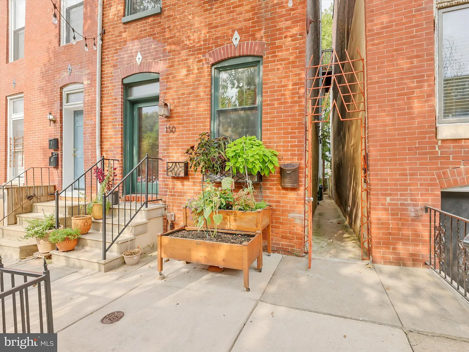 1 bed, 1000 sqft, $1,450 — Photo 4