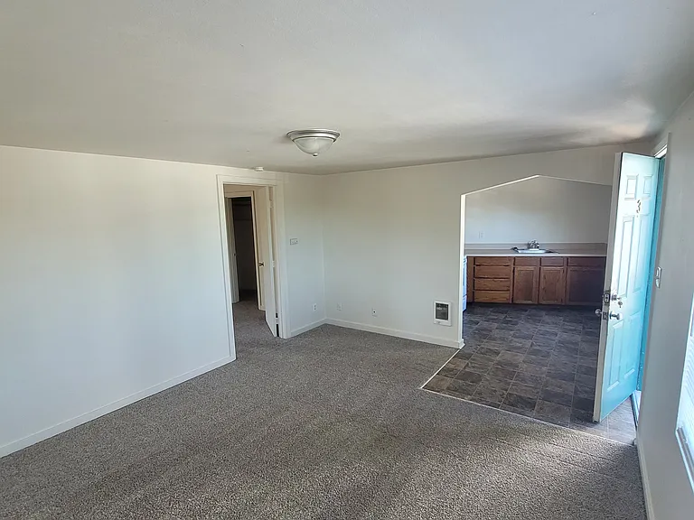 12437 Tukwila International Blvd #3 — Photo 7