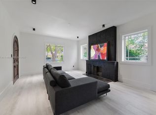 1033 Tyler St #0, Hollywood, FL 33019