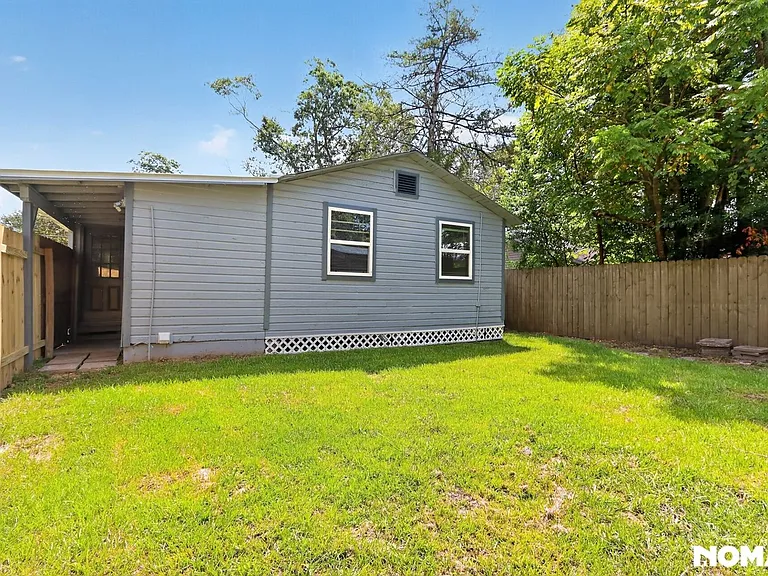 708 S Chestnut St — Photo 25