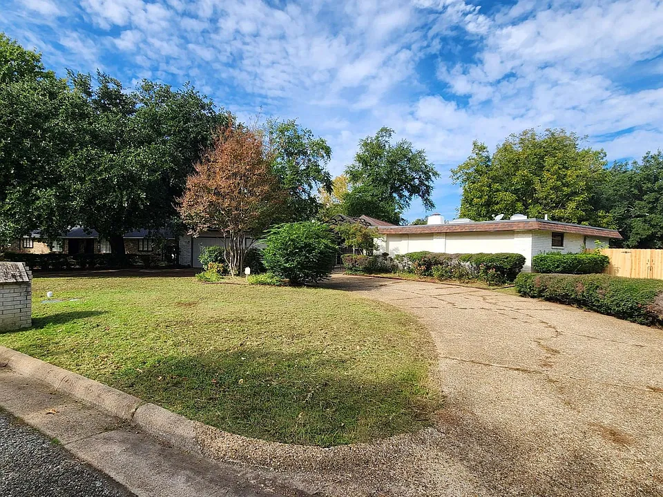 4 Haynes Cir