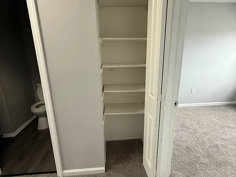 7 Potomac Ave — Photo 21