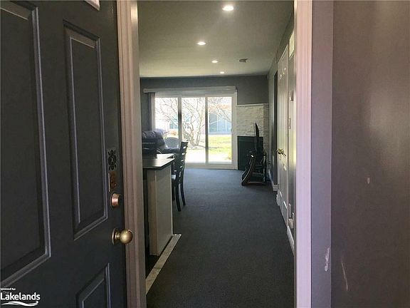 3rd image of 34 Dawson Dr #840