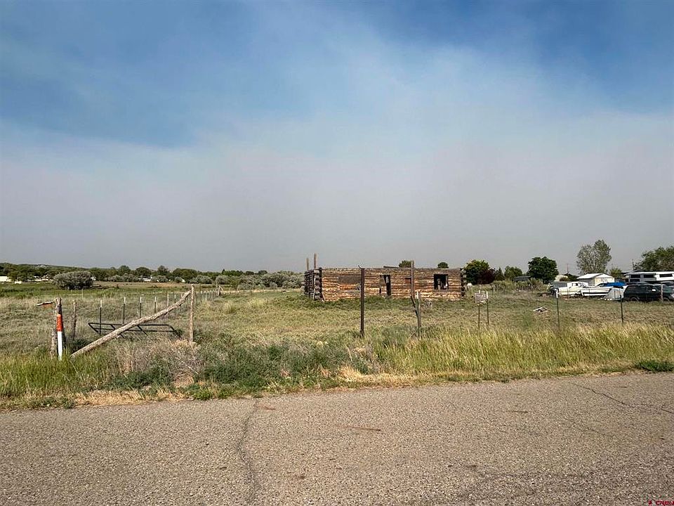 2nd image of 901 Lincoln Street