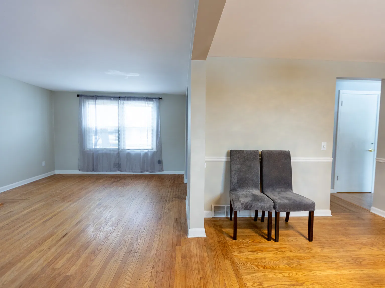 3 bed, 1.5 bath, 1512 sqft, $2,800 — Photo 2