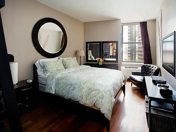 3rd image of 82 Beaver St APT 803