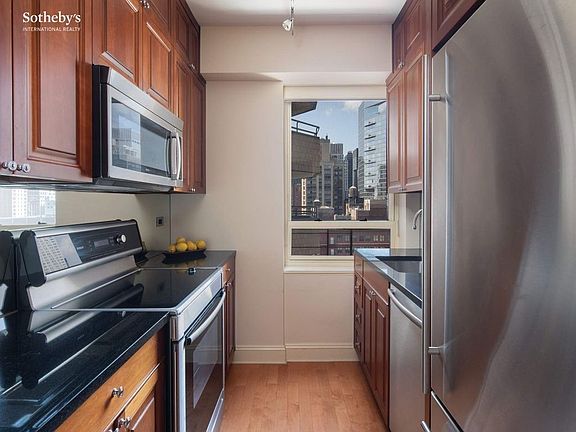 2nd image of 240 E 47th St APT 25A