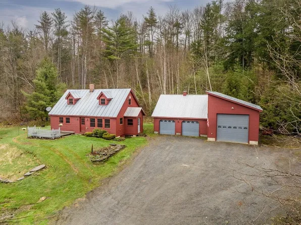2221 Wildlife Road, Hartford, VT 05001