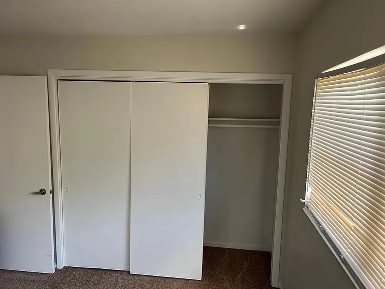7029 Hibiscus Ave S #4 — Photo 25
