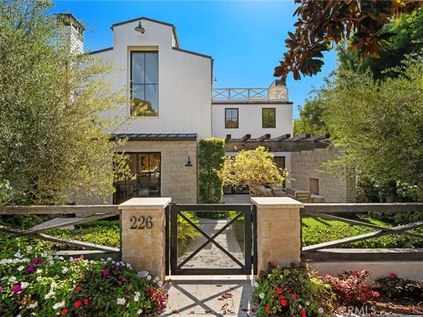 226 Poinsettia Ave, Corona Del Mar, CA 92625