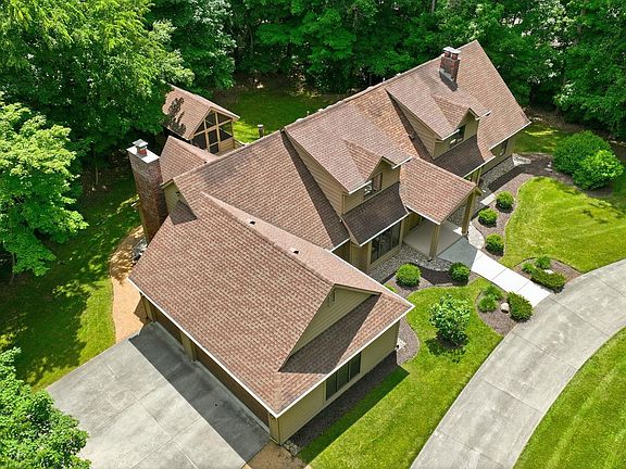 5th image of 14233 Sugar Creek Rd