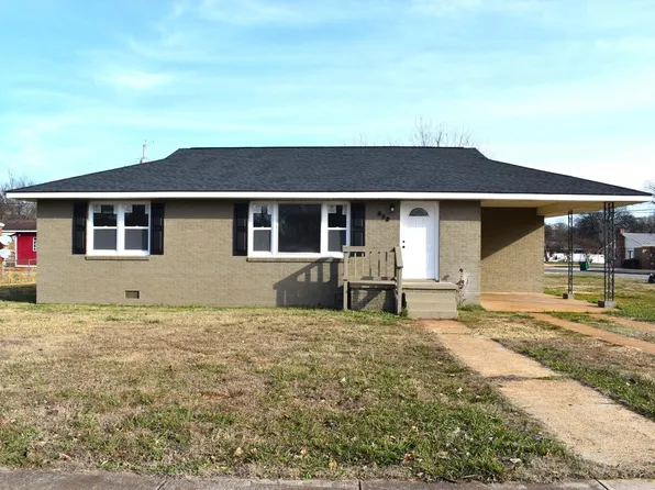 900 N Cave St, Tuscumbia, AL 35674