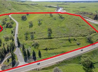 1 Summit Mountain Rd, Clovis, CA 93619