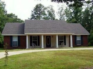 777 Obrien Hill Rd, Grenada, MS 38901