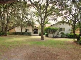 10936 Hilltop Dr, New Port Richey, FL 34654