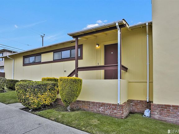4th image of 4 Woodside Ave