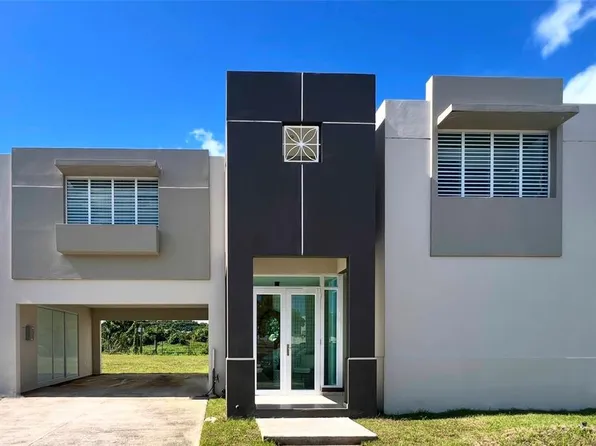 D12 Paisaje Del Rio, Luquillo, PR 00773