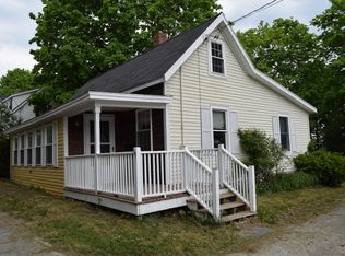 39 Sheldon St, Farmingdale, ME 04344