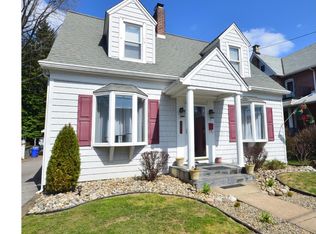 717 13th Ave, Prospect Park, PA 19076