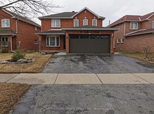 16 Cochrane Ave, Brampton, ON L6Z4J4