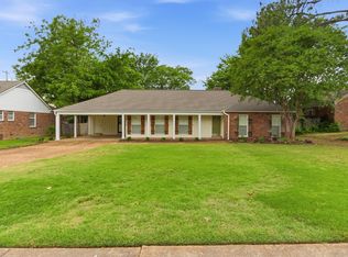 915 Park Valley Rd, Memphis, TN 38119