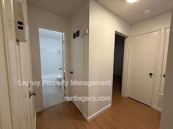 2nd image of 2125 Northwood Cir Unit D