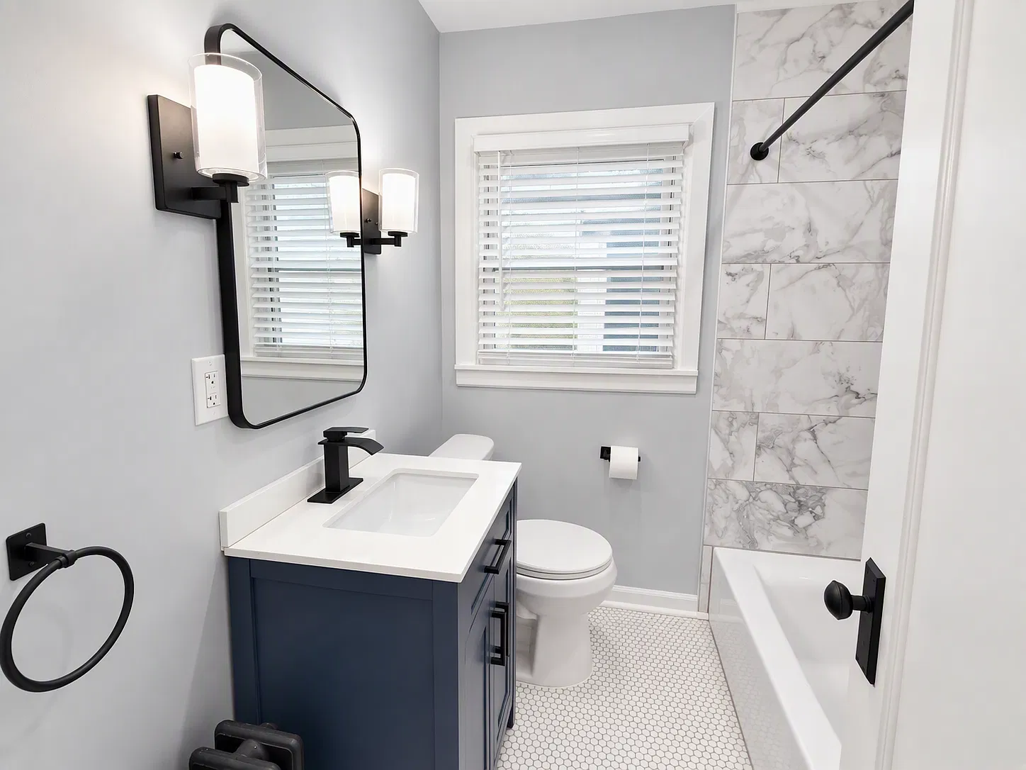 2 bed, 900 sqft, $1,550 — Photo 2