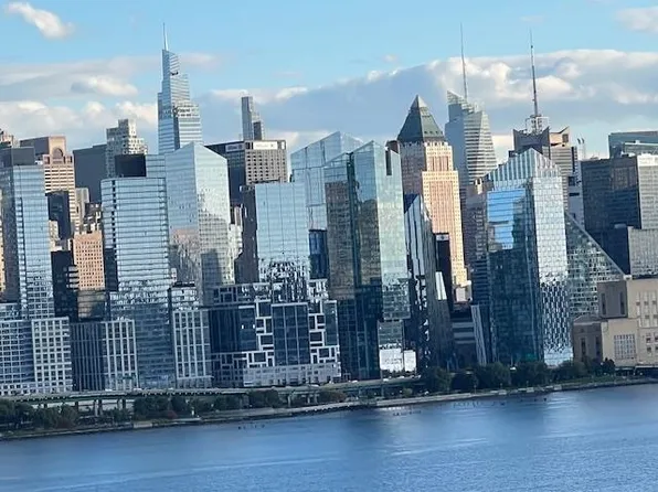 7002 Blvd East image 12 of 35