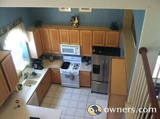 kitchen pic 2
