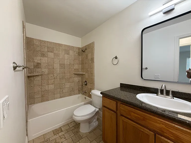 1475 Oakdale Ave — Photo 20