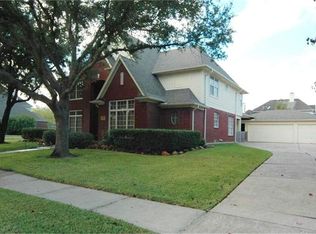 4003 Valley Green Ct, Houston, TX 77059