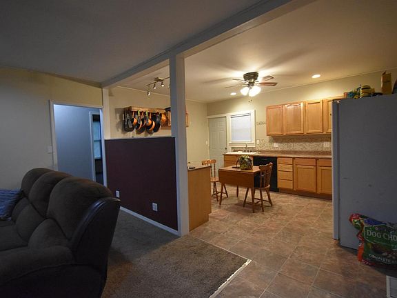 3rd image of 326 NE 7th St