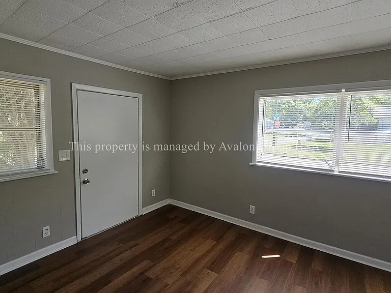 6510 Avalon St — Photo 14