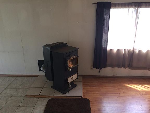 pellet stove