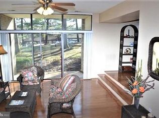 1641 Parkcrest Cir APT 101, Reston, VA 20190