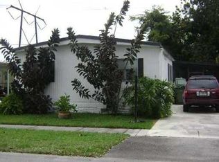 670 NW 219th Ave, Pembroke Pines, FL 33029