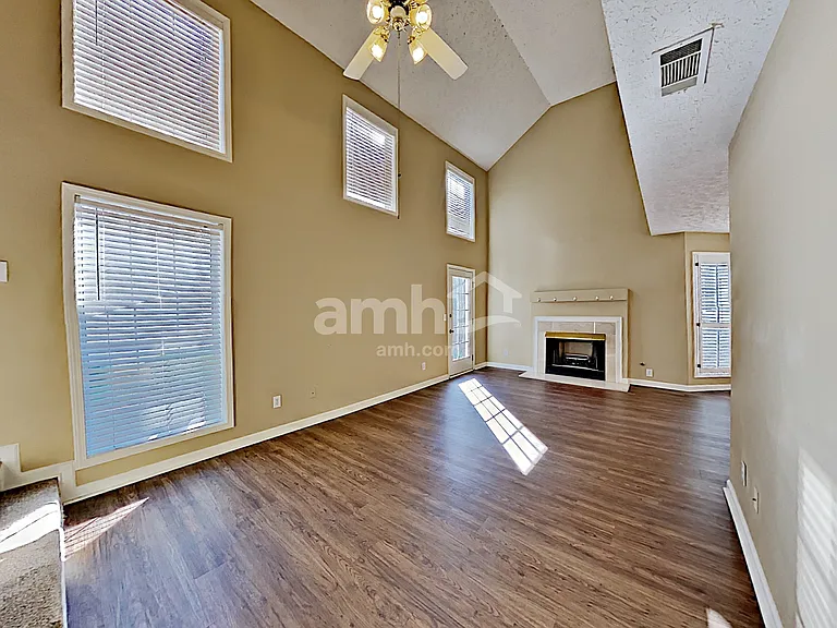 2023 Britley Park Xing — Photo 4