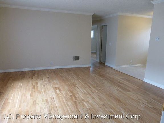 2nd image of 724 N Electric Ave #B