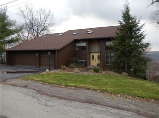 607 Westview Dr, Beaver, PA 15009